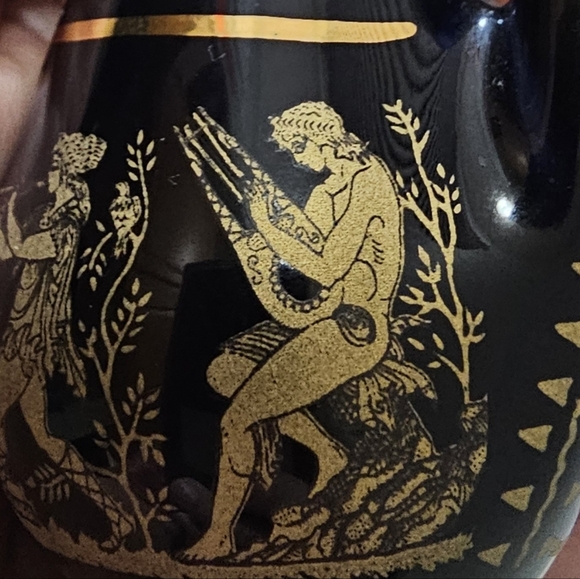 Vintage 5.5" Adis Black Greek Hand painted Vase 24K Gold detail W/Handle - Picture 8 of 11